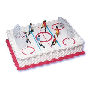 Hockey pitch/field (English hockey) Birthday cake, fondant, sugarcraft | Hockey  birthday cake, Hockey cakes, Hockey birthday